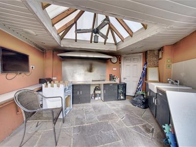 Picture 19